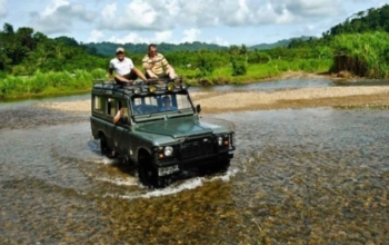 Bromo Ijen Sukamade Tour: Volcanoes, Blue Fire & Turtle Beach