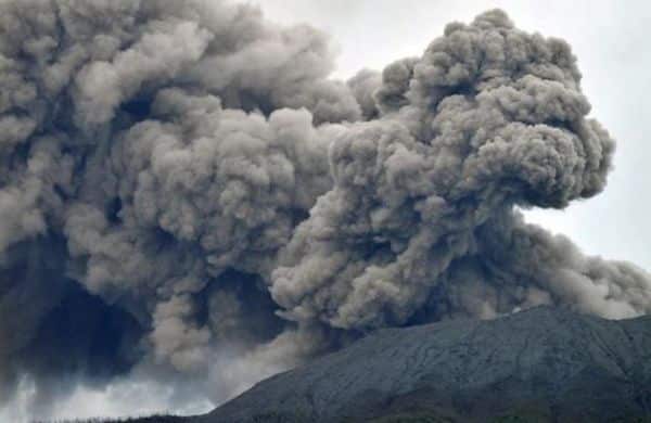 Mount Semeru Eruption: Bromo Tourism Operates Normally