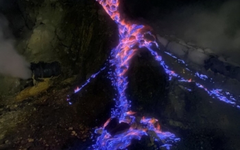 Api Biru Ijen Bromo Matahari Terbit